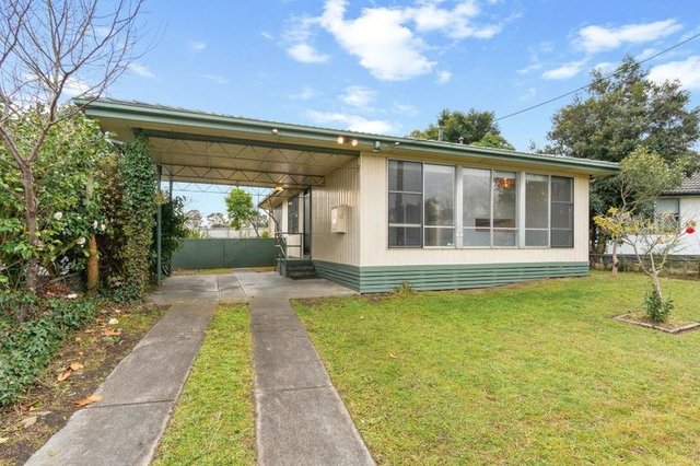 10 Miles Street, VIC 3844