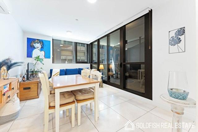 207/12 Queens  Road, VIC 3000