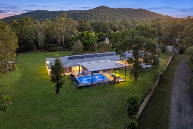 678 McKinnon  Drive, QLD 4565