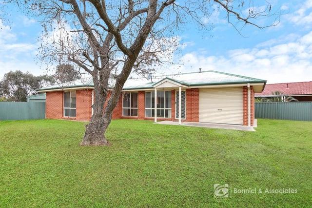 44 Larmer Street, NSW 2643