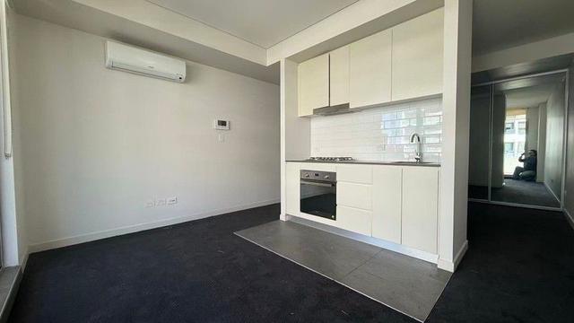 706B/27 Dressler Court, NSW 2160