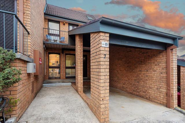 2/12 Nimmitabel Street, NSW 2620