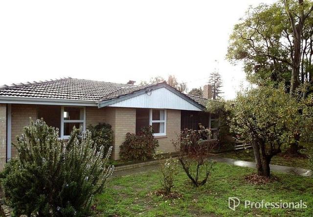 2 Brooks Street, WA 6076