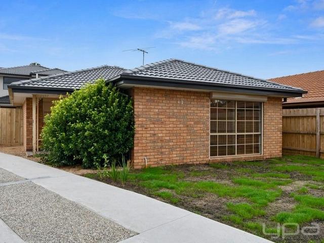 12 Barnong Close, VIC 3337