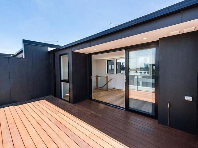 2 Workers Street, VIC 3207
