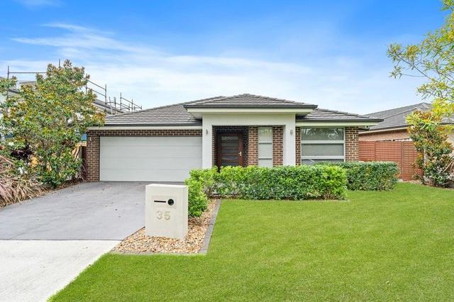 35 Caledonia Crescent, NSW 2557