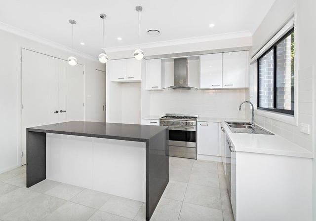 2A Weber  Crescent, NSW 2518