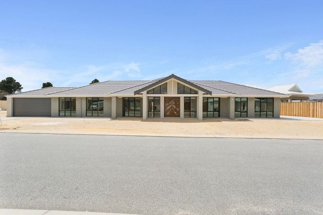 26 Outlook Way, WA 6069