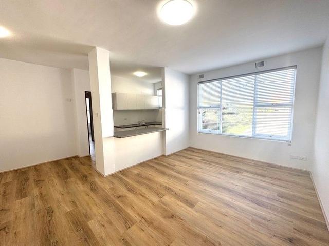 8/10 Bent Street, NSW 2049