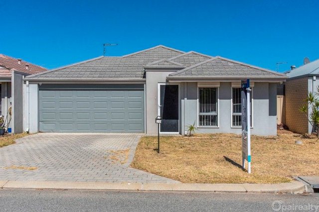 10 Yaramin Way, WA 6174
