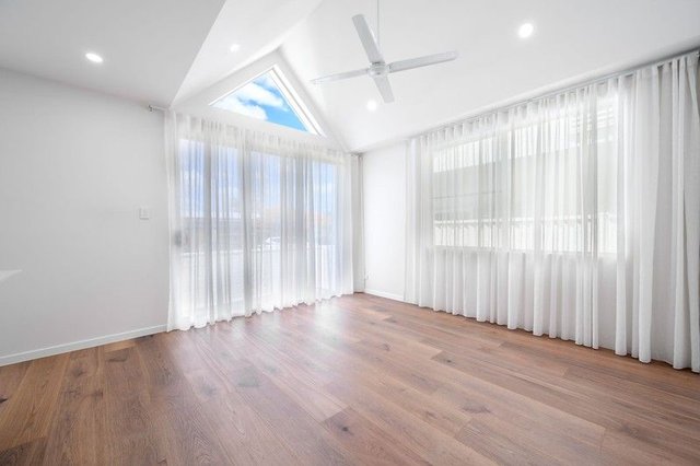 69A Ocean Street, QLD 4216