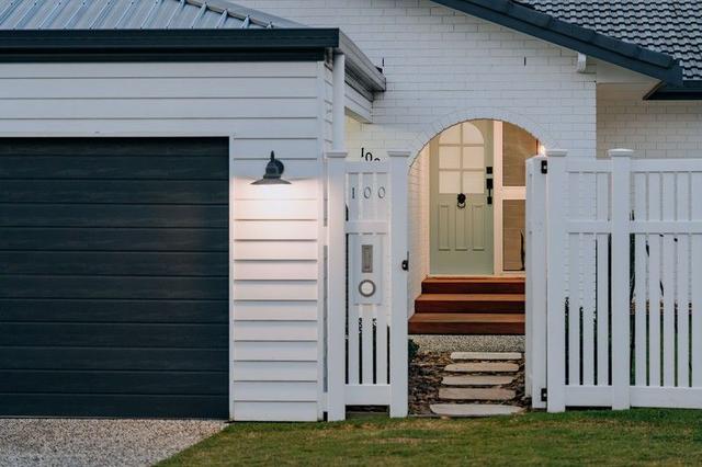 100 Jabiru Avenue, QLD 4220