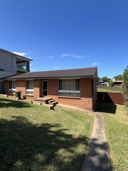 11 Lerwick Place, NSW 2566