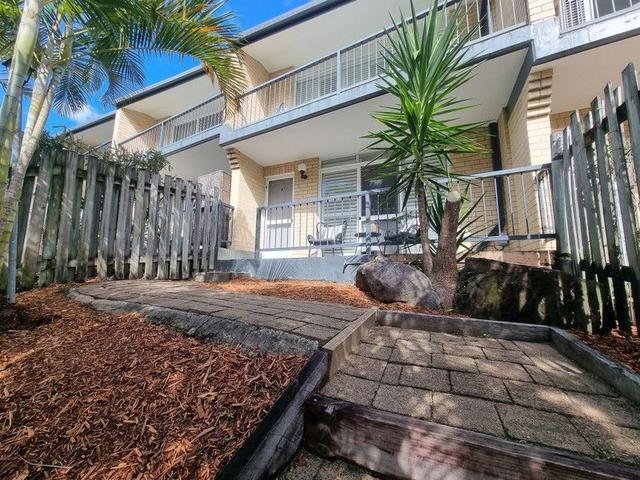 2/81 Sandford Street, QLD 4067