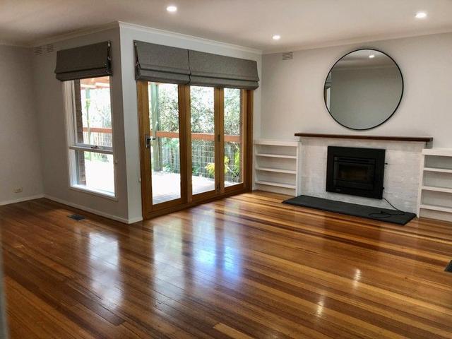 2 Pentlowe Avenue, VIC 3107