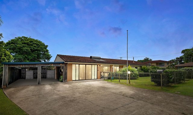 1 Nerissa Court, QLD 4119