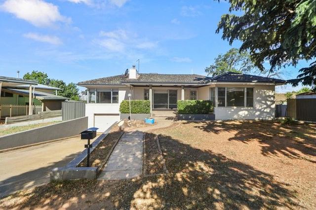 1 Bennett Street, NSW 2650