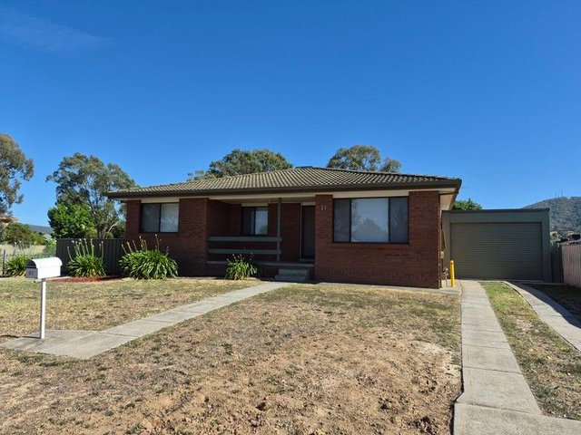 21 McMaster Avenue, NSW 2641