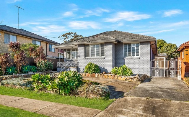 4 Graham Street, NSW 2145