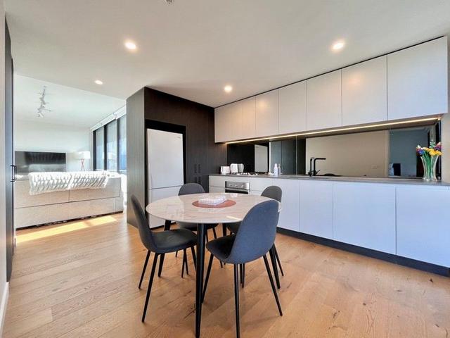 206/324 Centre Road, VIC 3204