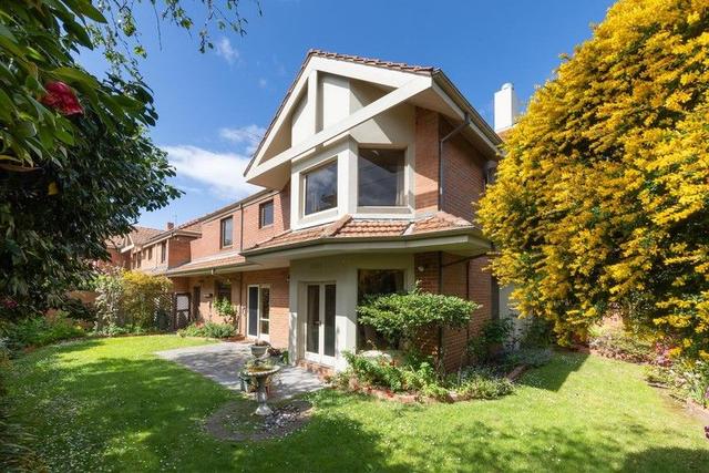 1 Ellesmore Court, VIC 3101