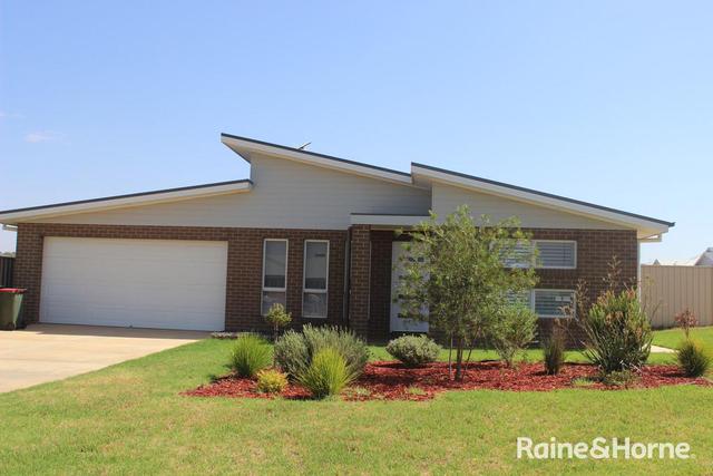 26 Muttama Parade, NSW 2650