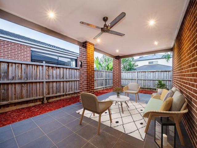 4 Pamplona Way, VIC 3978
