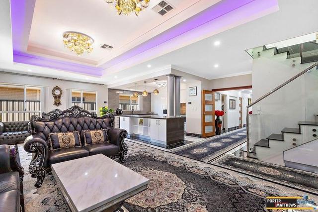 34 Ramorine Turn, WA 6110