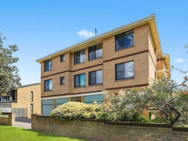 8/14 Ronald Avenue, NSW 2096