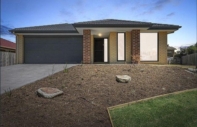 8 Pollina Close, VIC 3976