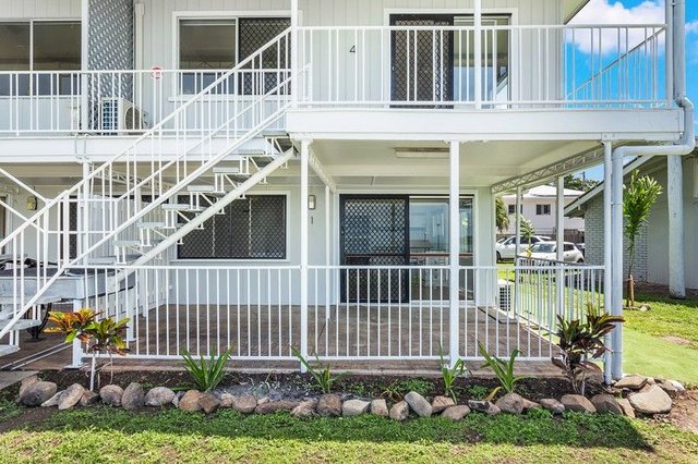 1/40 Coral Esplanade, QLD 4802