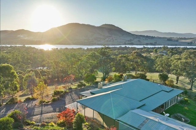 35 Hollams Road, VIC 3722