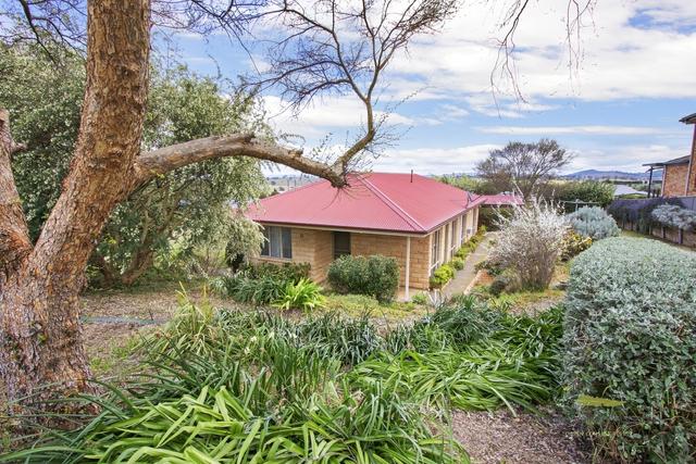 55 Discovery Drive, NSW 2582