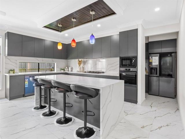44 Highbury Court, QLD 4124