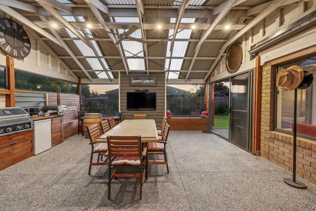 11 Curzon Drive, VIC 3226