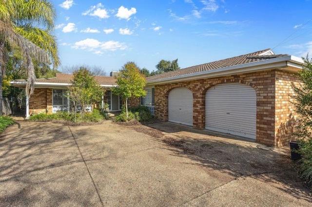 34 Oleander Crescent, NSW 2650