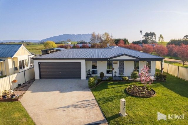130a Main Street, TAS 7306
