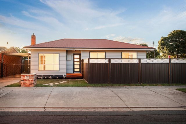 1/227 Lawrence Street, VIC 3690