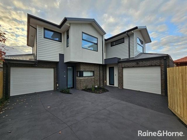 2/19 Bernbanks Avenue, VIC 3021