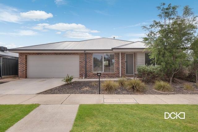 19 Parkview Boulevard, VIC 3551