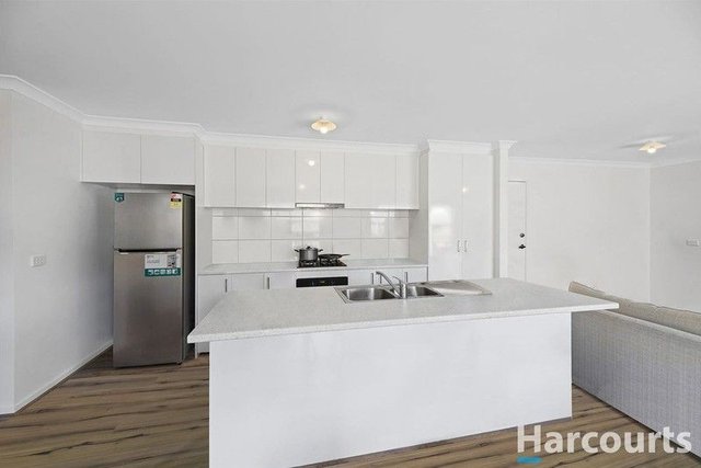 7 Omaru Court, VIC 3842