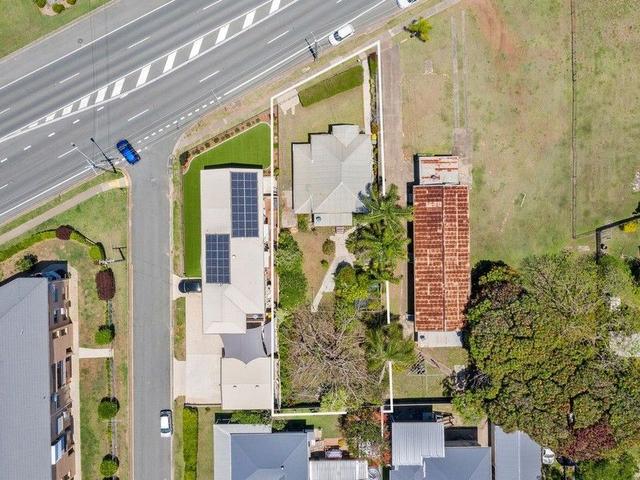 98 Hornibrook Esplanade, QLD 4019