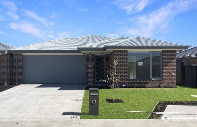 12 Naso Place, VIC 3978