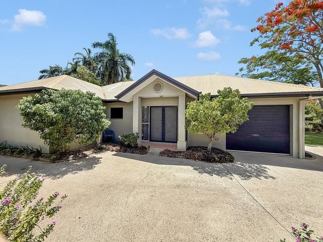 2/5 Hedley Close, QLD 4870
