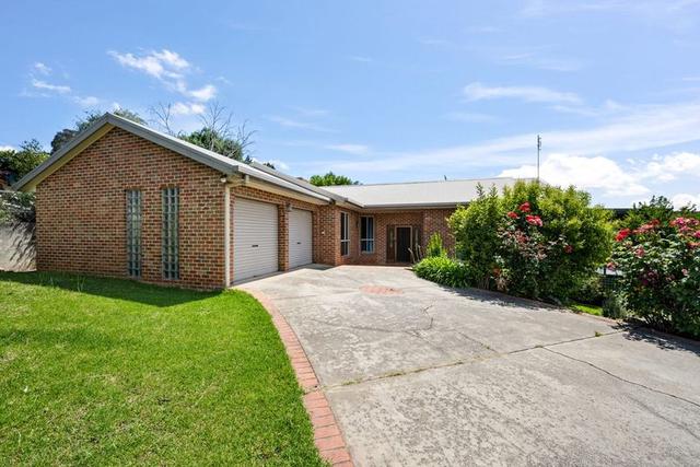 24 Hamilton Valley Court, NSW 2641
