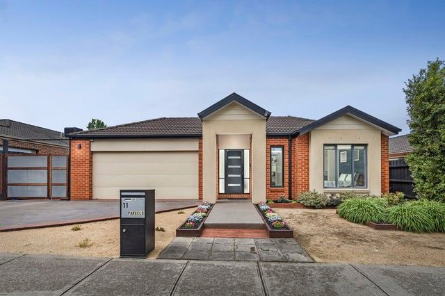 11 McCabe Crescent, VIC 3429