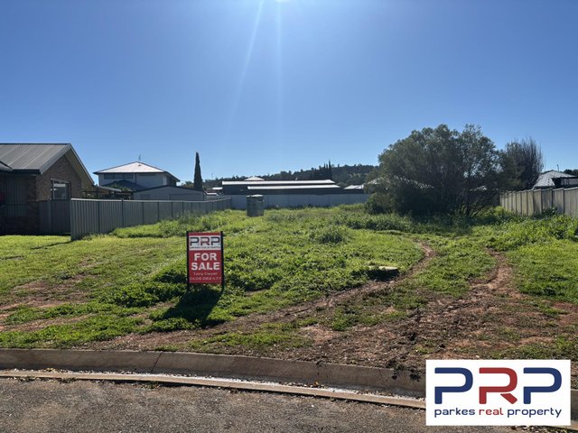 11 Noonan Street, NSW 2870