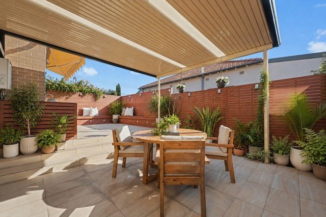 2/92-96 Kings  Road, NSW 2046