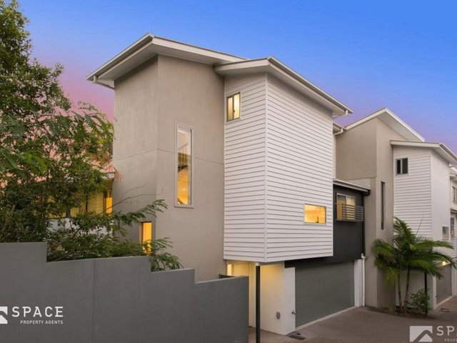 1/55 Dalmore Street, QLD 4060