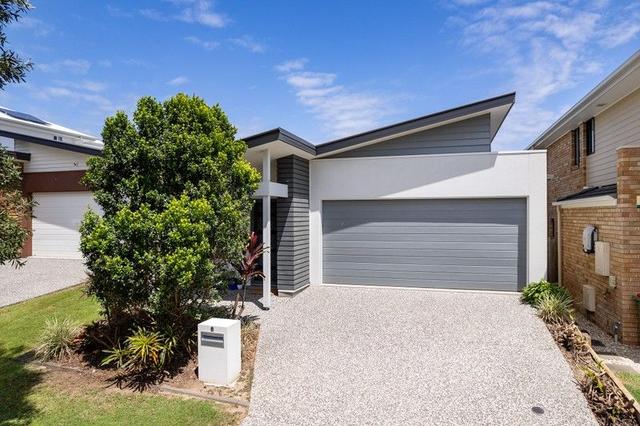 6 Santiago Crescent, QLD 4300